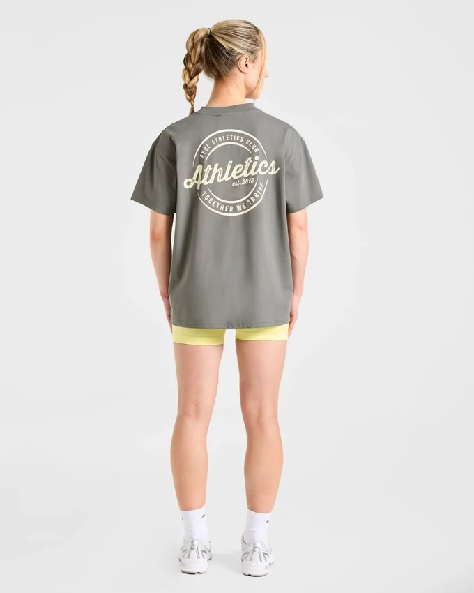Retro Athletics Club Oversize-T-Shirt