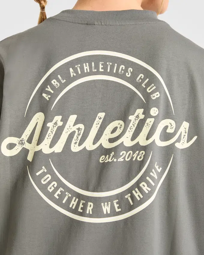 Retro Athletics Club Oversize-T-Shirt