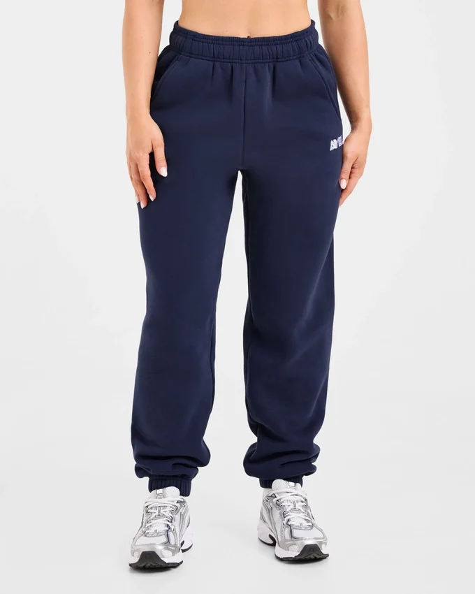 Retro-Jogginghose mit Stickerei in Oversize-Passform