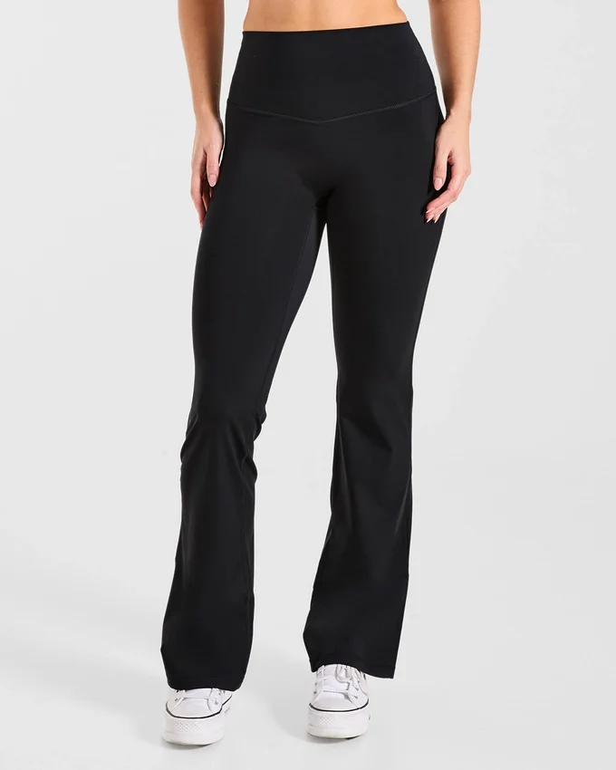 Sculpt-Leggings mit ausgestelltem Bein