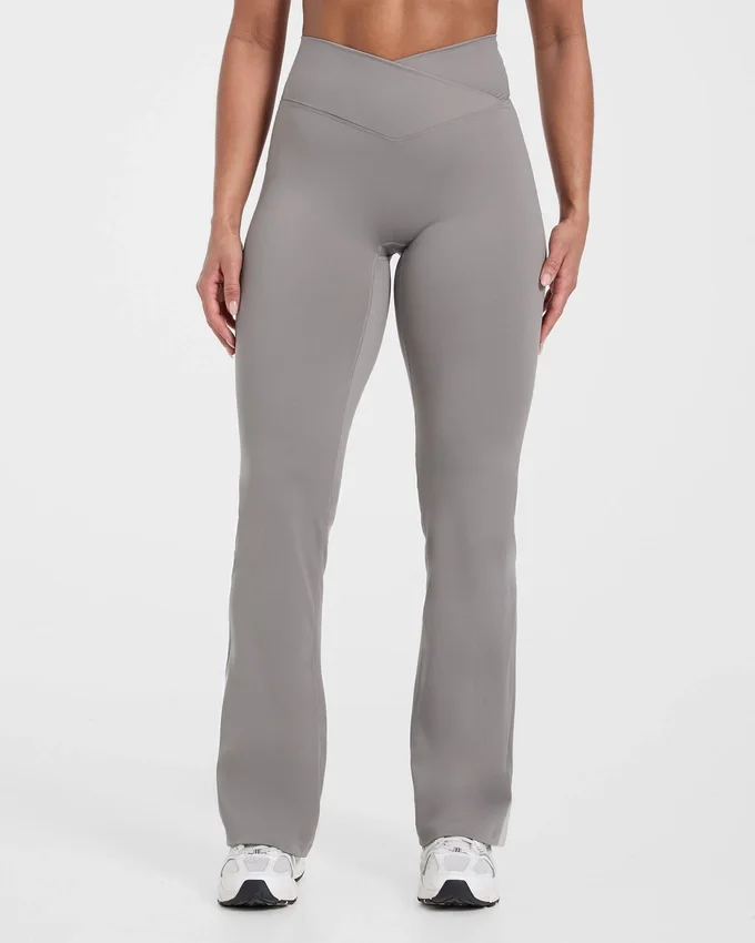 Sculpt Wrap Leggings mit ausgestelltem Bein
