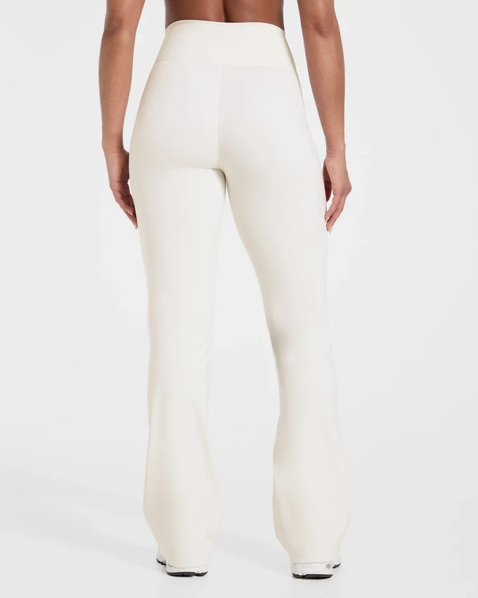 Sculpt Wrap Leggings mit ausgestelltem Bein