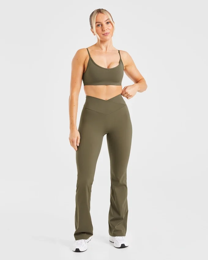Sculpt Wrap Leggings mit ausgestelltem Bein