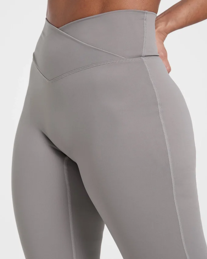 Sculpt Wrap Leggings mit ausgestelltem Bein