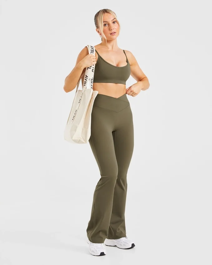 Sculpt Wrap Leggings mit ausgestelltem Bein