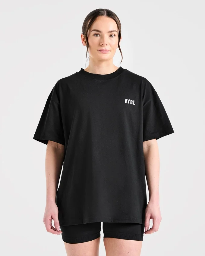 Sculpting Season Oversize-T-Shirt