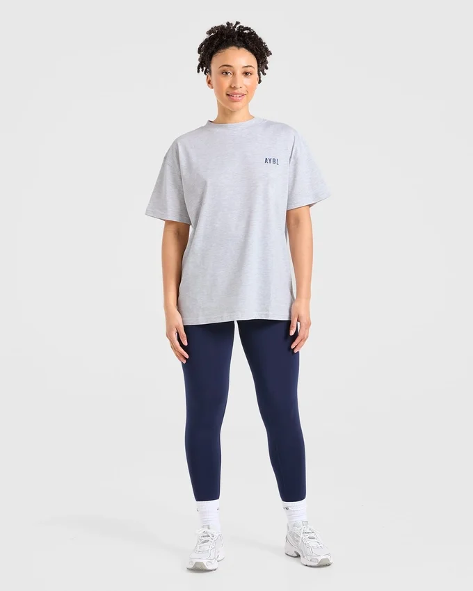 Sculpting Season Oversize-T-Shirt