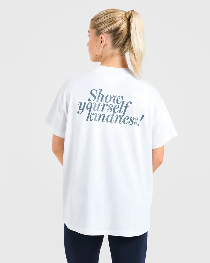 „Show Yourself Kindness“ Oversize-T-Shirt