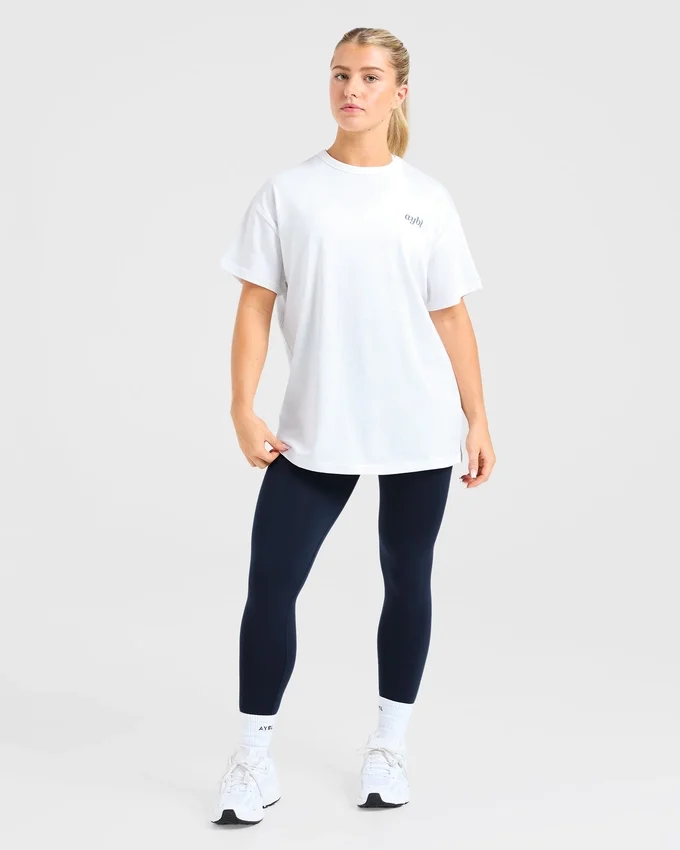 „Show Yourself Kindness“ Oversize-T-Shirt