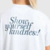 „Show Yourself Kindness“ Oversize-T-Shirt