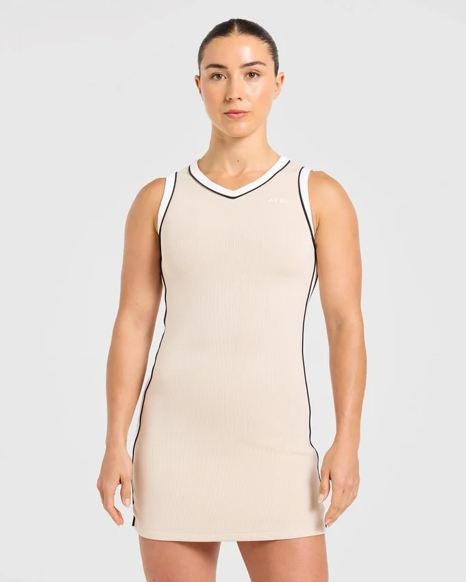 Signature-Kleid mit V-Ausschnitt