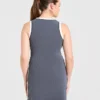 Signature-Kleid mit V-Ausschnitt