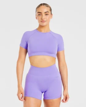 Staple Crop-Top