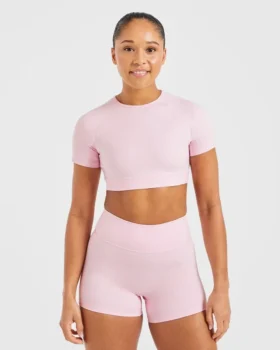 Staple Crop-Top