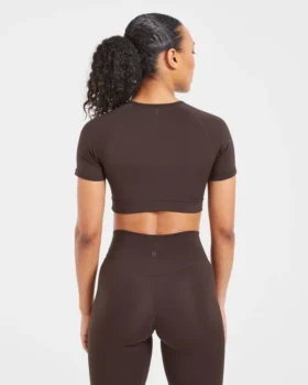 Staple Crop-Top