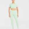 Staple Crop-Top