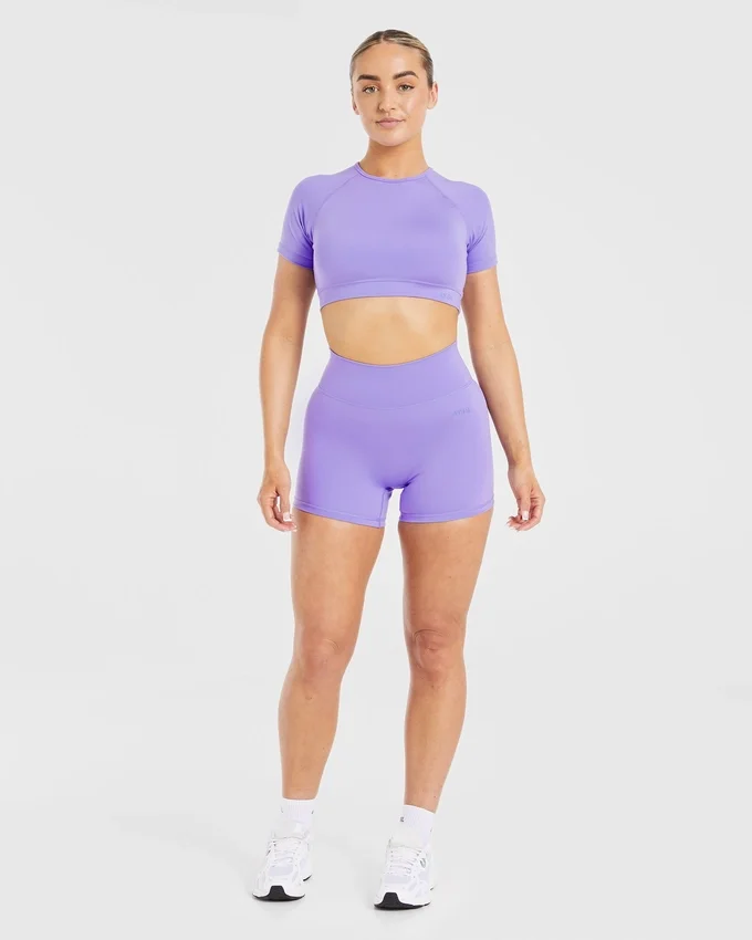 Staple Crop-Top
