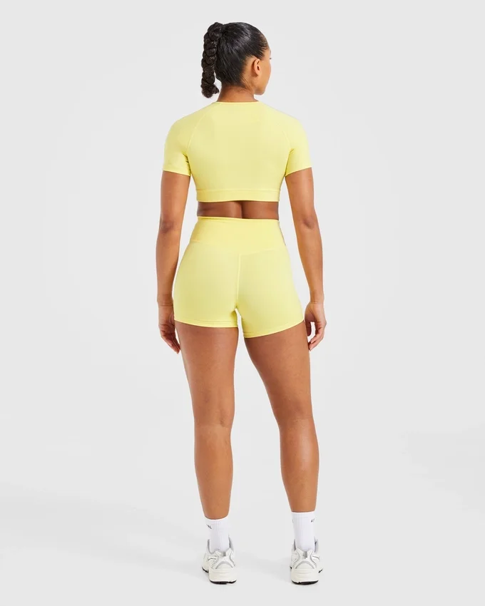 Staple Crop-Top