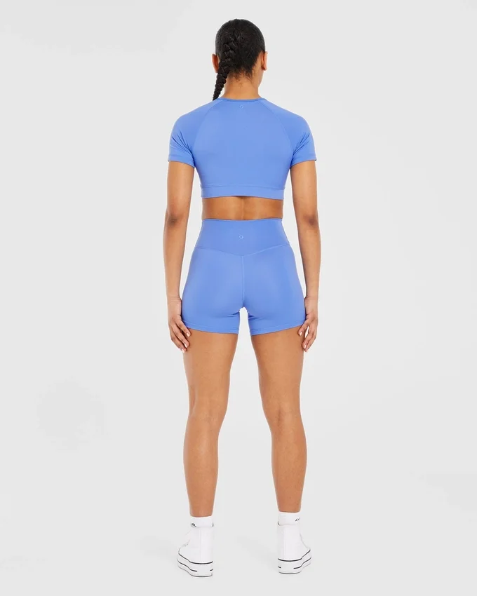 Staple Crop-Top