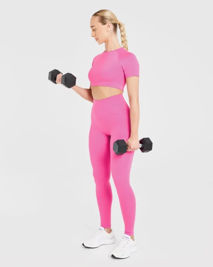 Staple Crop-Top
