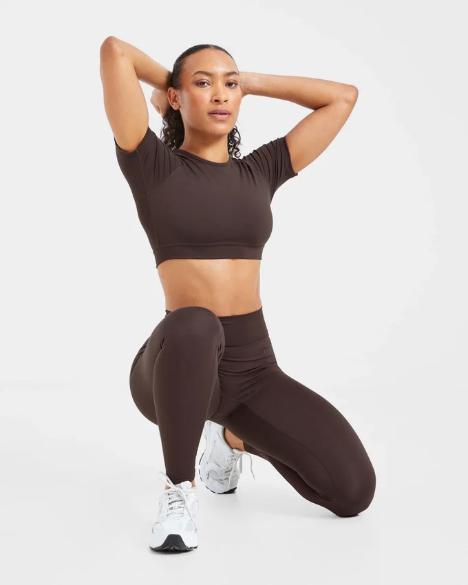 Staple Crop-Top
