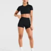 Staple Crop-Top