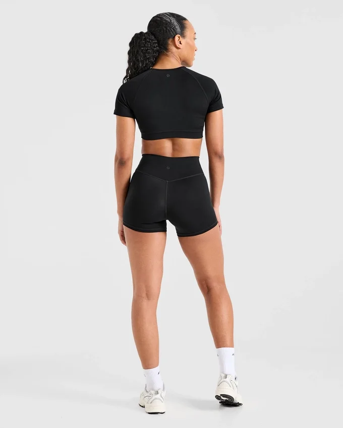 Staple Crop-Top