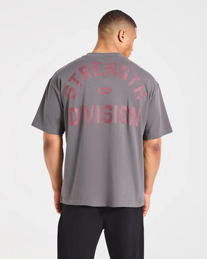 Strength Division Oversize-T-Shirt