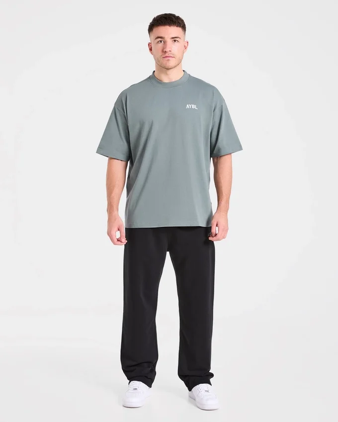 Strength Division Oversize-T-Shirt
