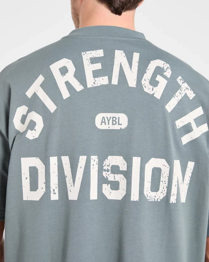Strength Division Oversize-T-Shirt