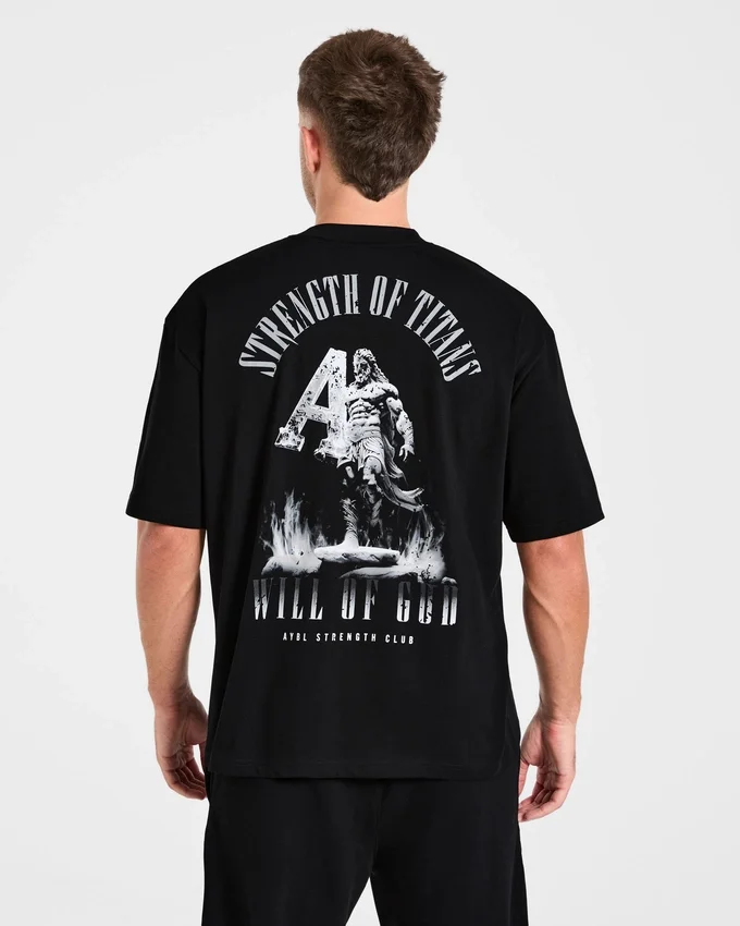 „Strength Of Titans“ Oversize-T-Shirt
