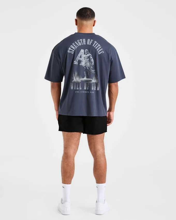 „Strength Of Titans“ Oversize-T-Shirt