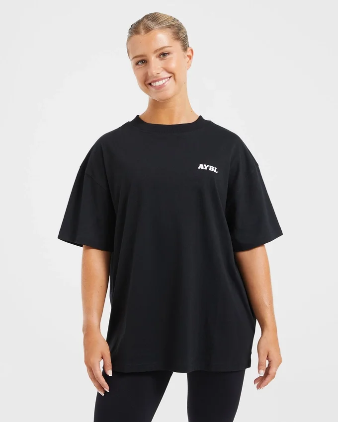 „Stronger You“ Oversize-T-Shirt