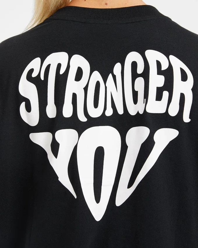 „Stronger You“ Oversize-T-Shirt
