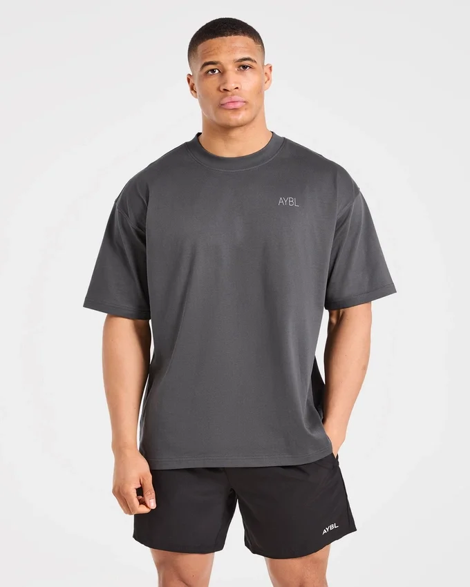 Training Dept. Illustration Oversize-T-Shirt