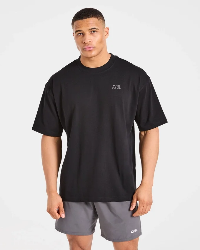 Training Dept. Illustration Oversize-T-Shirt