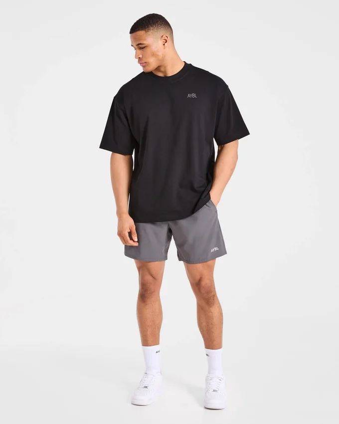 Training Dept. Illustration Oversize-T-Shirt