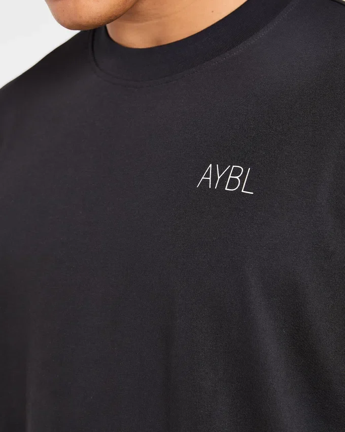 Training Dept. Illustration Oversize-T-Shirt
