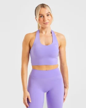 Unverzichtbares Crop-Top mit Neckholder