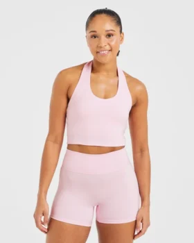 Unverzichtbares Crop-Top mit Neckholder