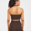 Unverzichtbares Crop-Top mit Neckholder