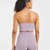 Unverzichtbares Crop-Top mit Neckholder