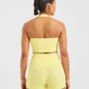 Unverzichtbares Crop-Top mit Neckholder