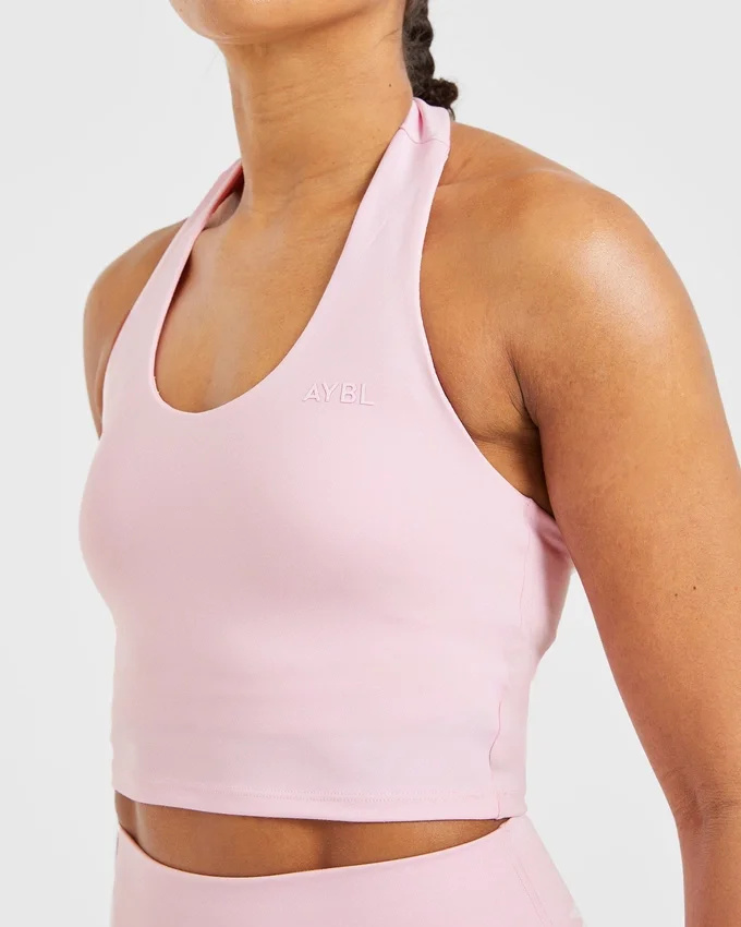 Unverzichtbares Crop-Top mit Neckholder