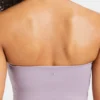 Unverzichtbares Crop-Top mit Neckholder