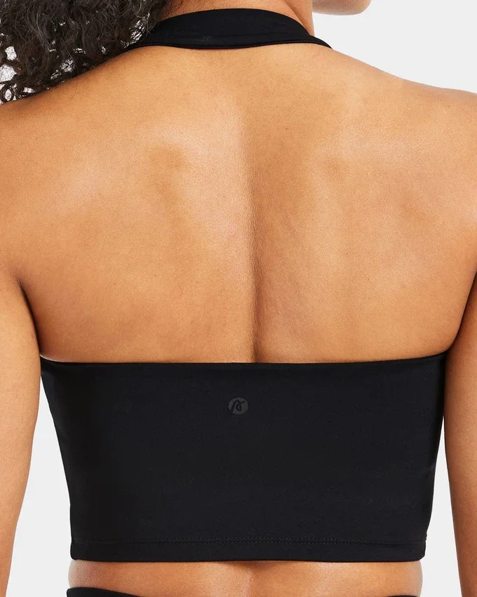 Unverzichtbares Crop-Top mit Neckholder
