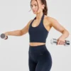 Unverzichtbares Crop-Top mit Neckholder