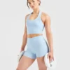 Unverzichtbares Crop-Top mit Neckholder