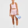 Unverzichtbares Crop-Top mit Neckholder