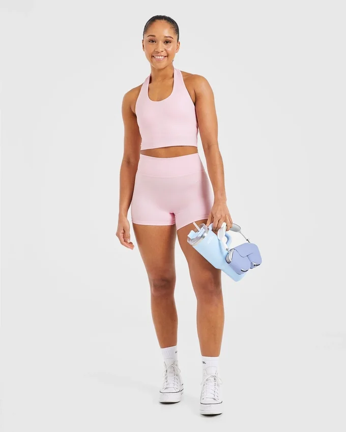Unverzichtbares Crop-Top mit Neckholder